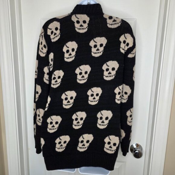 Infiniti Skull Knitted Black Cardigan Women's Size L/XL - Picture 3 of 5
